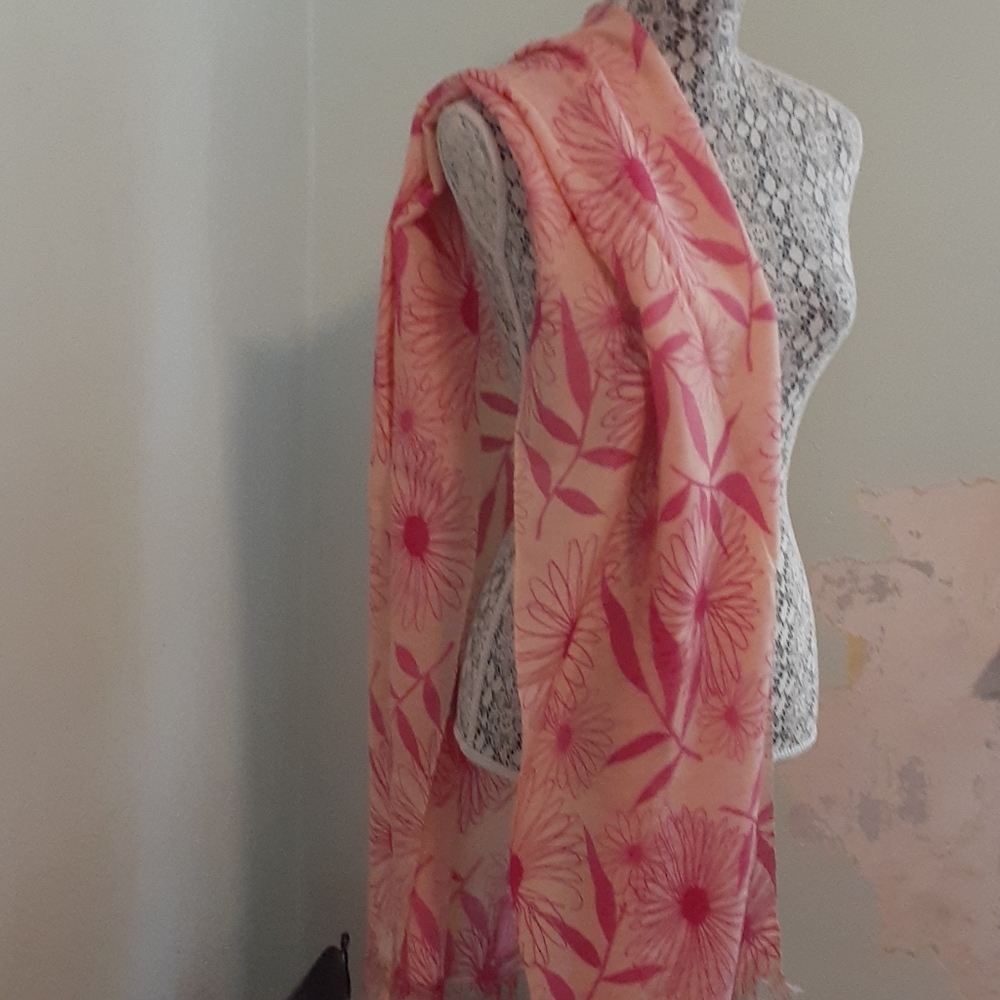 Sayami wrap: - Picture 3 of 4